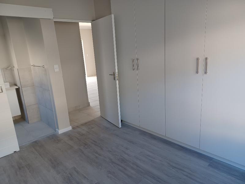 To Let 3 Bedroom Property for Rent in Burgundy Estate Western Cape